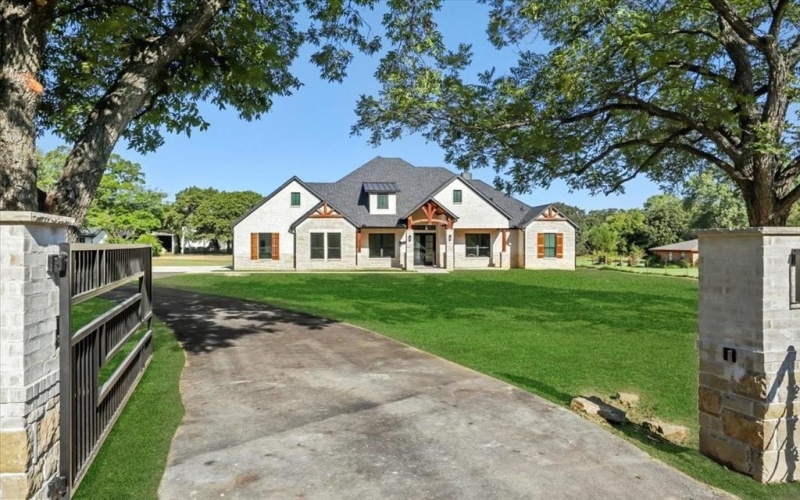 2736 County Road 804a Road, Burleson, TX 76028, 5 Habitaciones Habitaciones , ,3 BañosBaños,Residential,En Venta,2736 County Road 804a Road,0,21067452