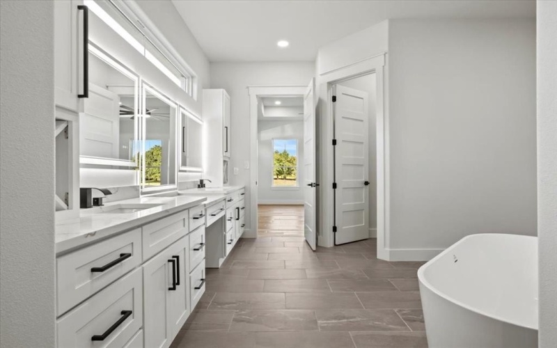 2736 County Road 804a Road, Burleson, TX 76028, 5 Habitaciones Habitaciones , ,3 BañosBaños,Residential,En Venta,2736 County Road 804a Road,0,21067452