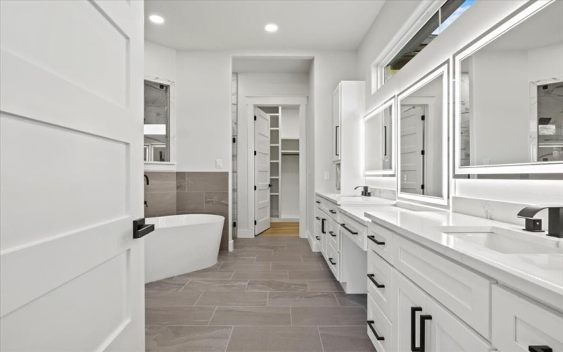 2736 County Road 804a Road, Burleson, TX 76028, 5 Habitaciones Habitaciones , ,3 BañosBaños,Residential,En Venta,2736 County Road 804a Road,0,21067452