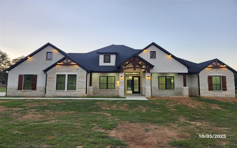 2736 County Road 804a Road, Burleson, TX 76028, 5 Habitaciones Habitaciones , ,3 BañosBaños,Residential,En Venta,2736 County Road 804a Road,0,21067452