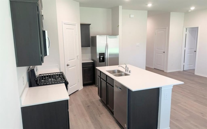 500 Regiment Road, Sherman, TX 75090, 3 Habitaciones Habitaciones , ,2 BañosBaños,Residential,En Venta,500 Regiment Road,0,21068503