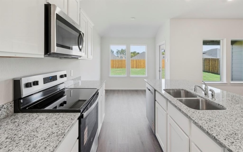 512 Regiment Road, Sherman, TX 75090, 3 Habitaciones Habitaciones , ,2 BañosBaños,Residential,En Venta,512 Regiment Road,0,21068516