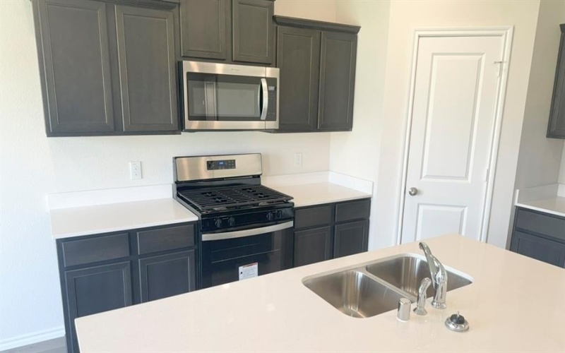 2413 Anson Drive, Sherman, TX 75090, 2 Habitaciones Habitaciones , ,2 BañosBaños,Residential,En Venta,2413 Anson Drive,0,21068524