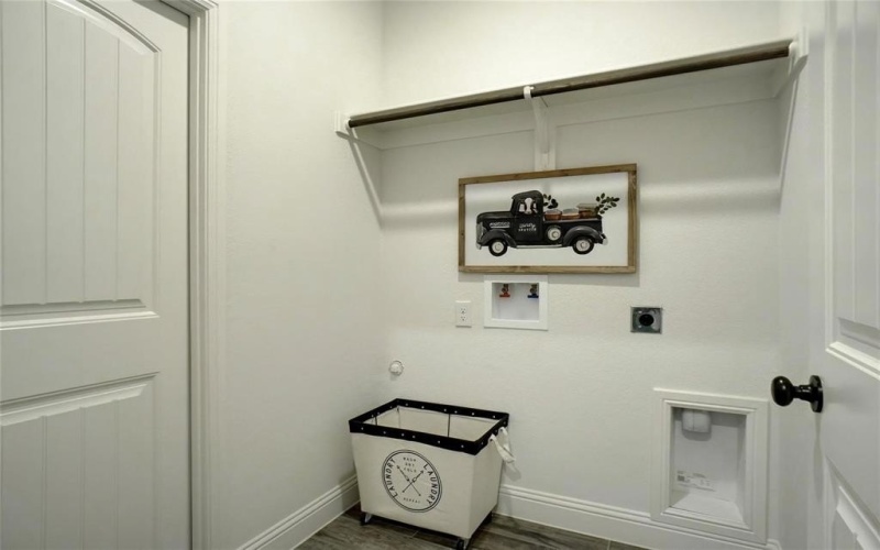 210 Legacy Boulevard, Weatherford, TX 76085, 3 Bedrooms Bedrooms, ,2 BathroomsBathrooms,Residential,For Sale,210 Legacy Boulevard,0,21068548