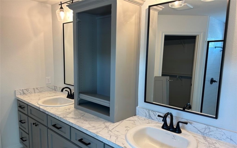 410 Conway Street, Lacy Lakeview, TX 76705, 3 Habitaciones Habitaciones , ,2 BañosBaños,Residential,En Venta,410 Conway Street,0,21068563