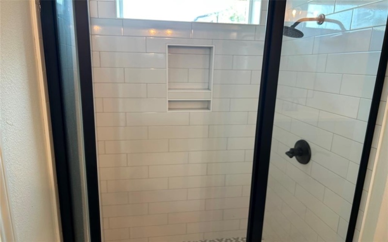 410 Conway Street, Lacy Lakeview, TX 76705, 3 Habitaciones Habitaciones , ,2 BañosBaños,Residential,En Venta,410 Conway Street,0,21068563