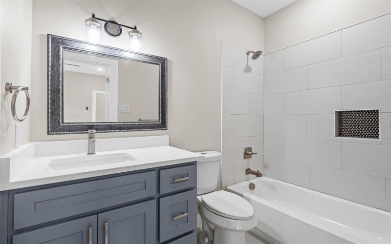 913 Pease River Drive, Granbury, TX 76048, 3 Bedrooms Bedrooms, ,2 BathroomsBathrooms,Residential,For Sale,913 Pease River Drive,0,21068628