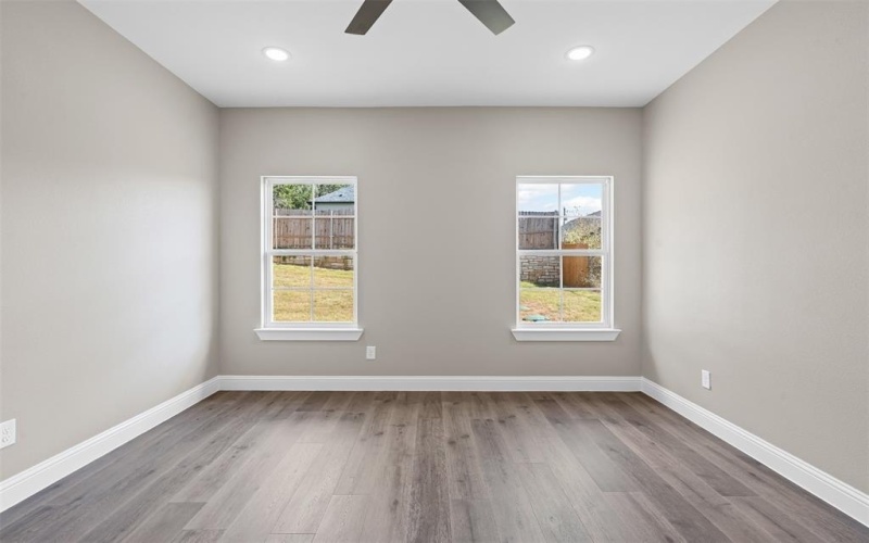913 Pease River Drive, Granbury, TX 76048, 3 Bedrooms Bedrooms, ,2 BathroomsBathrooms,Residential,For Sale,913 Pease River Drive,0,21068628