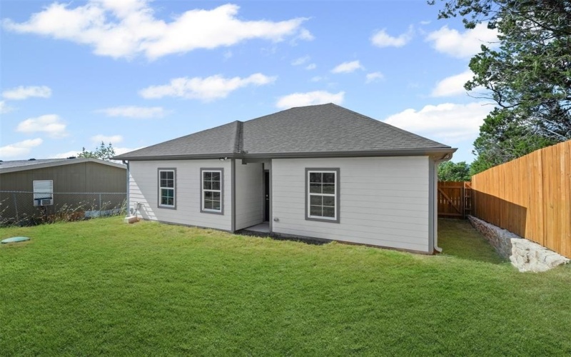 913 Pease River Drive, Granbury, TX 76048, 3 Bedrooms Bedrooms, ,2 BathroomsBathrooms,Residential,For Sale,913 Pease River Drive,0,21068628