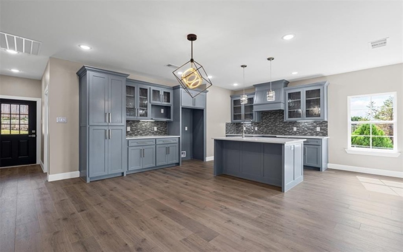 913 Pease River Drive, Granbury, TX 76048, 3 Bedrooms Bedrooms, ,2 BathroomsBathrooms,Residential,For Sale,913 Pease River Drive,0,21068628