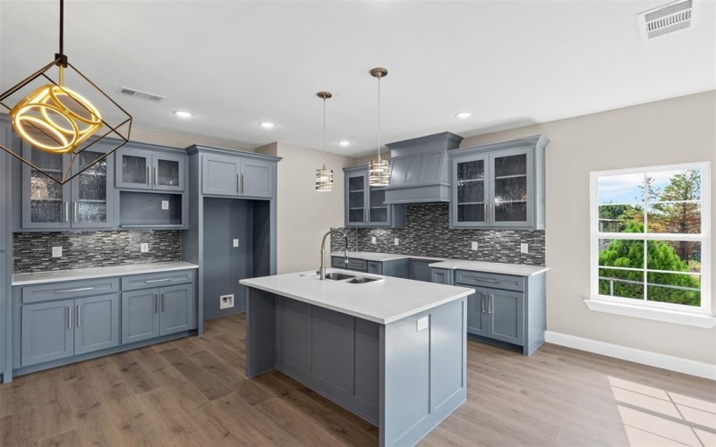 913 Pease River Drive, Granbury, TX 76048, 3 Bedrooms Bedrooms, ,2 BathroomsBathrooms,Residential,For Sale,913 Pease River Drive,0,21068628
