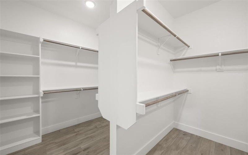 328 Loretta Lane, Burleson, TX 76028, 4 Bedrooms Bedrooms, ,3 BathroomsBathrooms,Residential,For Sale,328 Loretta Lane,0,21068649