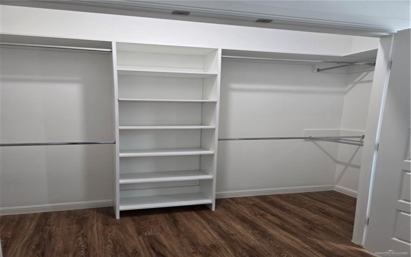 901 E Yuma Avenue #206, McAllen, TX 78503, 2 Bedrooms Bedrooms, ,2 BathroomsBathrooms,Residential,For Sale,901 E Yuma Avenue,429571