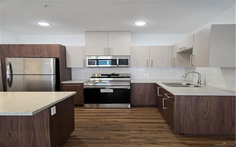 901 E Yuma Avenue #206, McAllen, TX 78503, 2 Bedrooms Bedrooms, ,2 BathroomsBathrooms,Residential,For Sale,901 E Yuma Avenue,429571