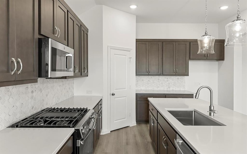 1322 Parkdale Street, Forney, TX 75126, 3 Habitaciones Habitaciones , ,2 BañosBaños,Residential,En Venta,1322 Parkdale Street,0,21068765
