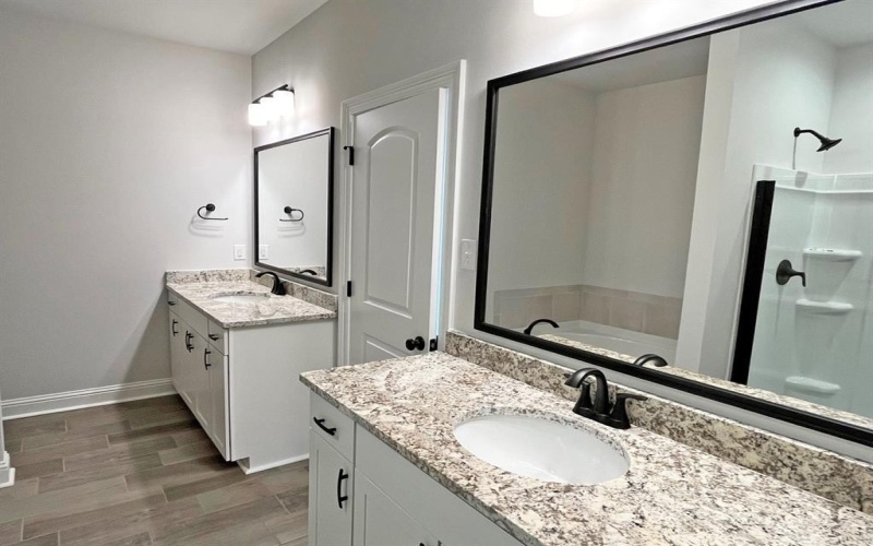 273 Woodcrest Drive, Stonewall, LA 71078, 3 Habitaciones Habitaciones , ,2 BañosBaños,Residential,En Venta,273 Woodcrest Drive,0,21068811