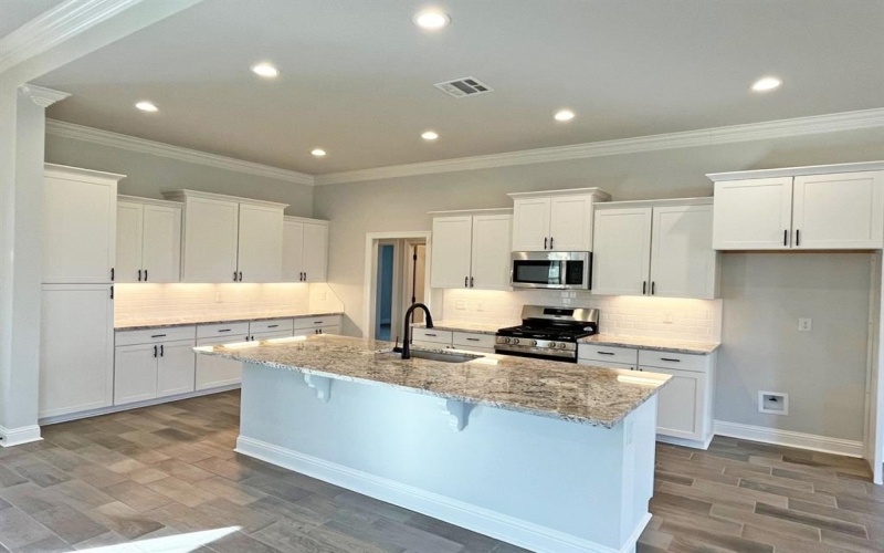 273 Woodcrest Drive, Stonewall, LA 71078, 3 Habitaciones Habitaciones , ,2 BañosBaños,Residential,En Venta,273 Woodcrest Drive,0,21068811