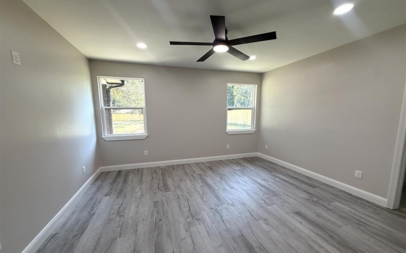 431 Cypress St, Pittsburg, TX 75686, 3 Bedrooms Bedrooms, ,2 BathroomsBathrooms,Residential,For Sale,431 Cypress St,0,21068816