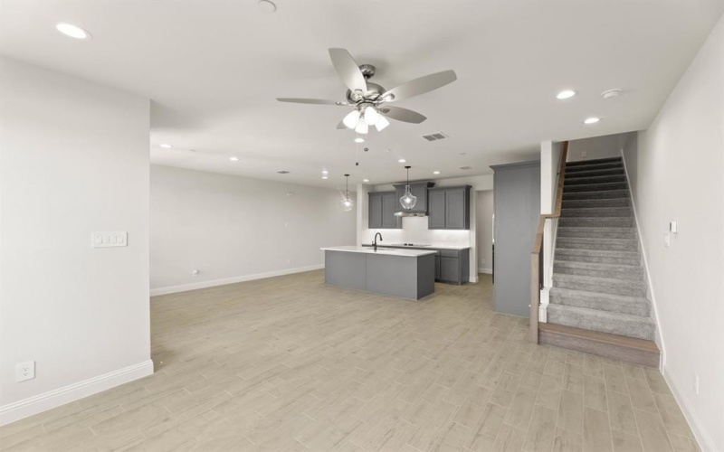 672 Sandiford, Mansfield, TX 76063, 3 Bedrooms Bedrooms, ,2 BathroomsBathrooms,Residential,For Sale,672 Sandiford,0,21068902
