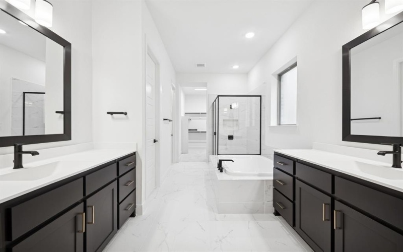 2024 Cuellar Way, Van Alstyne, TX 75495, 3 Bedrooms Bedrooms, ,2 BathroomsBathrooms,Residential,For Sale,2024 Cuellar Way,0,21068950