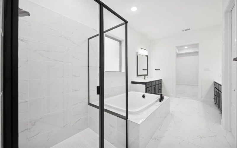 2024 Cuellar Way, Van Alstyne, TX 75495, 3 Bedrooms Bedrooms, ,2 BathroomsBathrooms,Residential,For Sale,2024 Cuellar Way,0,21068950