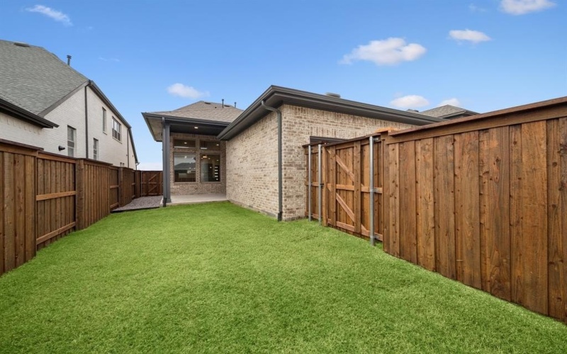 2024 Cuellar Way, Van Alstyne, TX 75495, 3 Bedrooms Bedrooms, ,2 BathroomsBathrooms,Residential,For Sale,2024 Cuellar Way,0,21068950