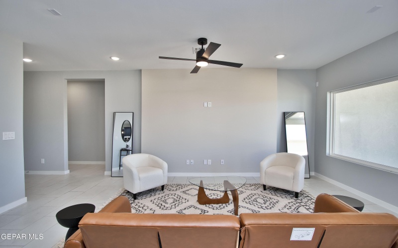 15237 Gauge Court, El Paso, TX 79938, 4 Habitaciones Habitaciones , ,1 BañoBaños,Residential,En Venta,15237 Gauge Court,0,921680