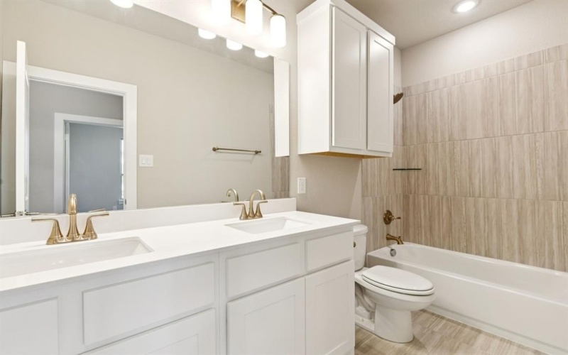 444 Lost Creek Trail, Waxahachie, TX 75165, 4 Habitaciones Habitaciones , ,2 BañosBaños,Residential,En Venta,444 Lost Creek Trail,0,21069130