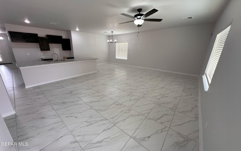 909 LARKHALL Place, El Paso, TX 79928, 4 Bedrooms Bedrooms, ,2 BathroomsBathrooms,Residential,For Sale,909 LARKHALL Place,921685