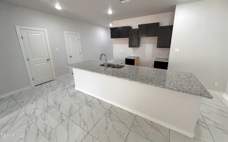 909 LARKHALL Place, El Paso, TX 79928, 4 Bedrooms Bedrooms, ,2 BathroomsBathrooms,Residential,For Sale,909 LARKHALL Place,921685