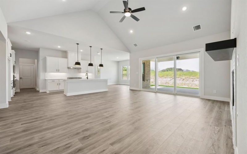 250 Roper Road, Waxahachie, TX 75165, 4 Habitaciones Habitaciones , ,2 BañosBaños,Residential,En Venta,250 Roper Road,0,21069259