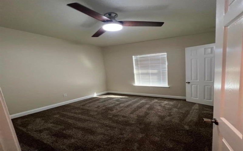 501 S 5th Street, Bonham, TX 75418, 3 Habitaciones Habitaciones , ,2 BañosBaños,Residential,En Venta,501 S 5th Street,0,21069269