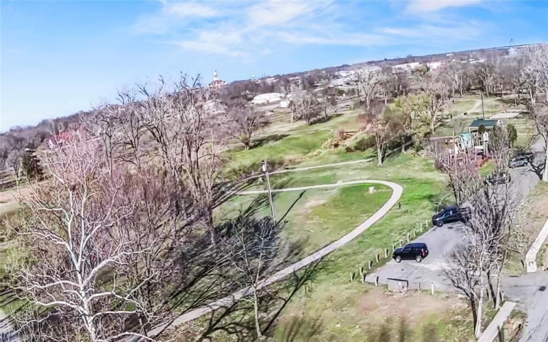 503 S 5th Street, Bonham, TX 75418, 3 Habitaciones Habitaciones , ,2 BañosBaños,Residential,En Venta,503 S 5th Street,0,21069284