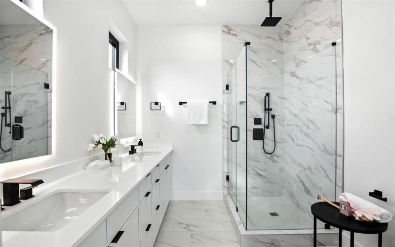 4611 Fairmount Street #102, Dallas, TX 75219, 2 Bedrooms Bedrooms, ,2 BathroomsBathrooms,Residential,For Sale,4611 Fairmount Street,0,21069287