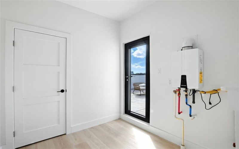 4611 Fairmount Street #102, Dallas, TX 75219, 2 Bedrooms Bedrooms, ,2 BathroomsBathrooms,Residential,For Sale,4611 Fairmount Street,0,21069287