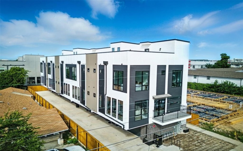 4611 Fairmount Street #102, Dallas, TX 75219, 2 Bedrooms Bedrooms, ,2 BathroomsBathrooms,Residential,For Sale,4611 Fairmount Street,0,21069287