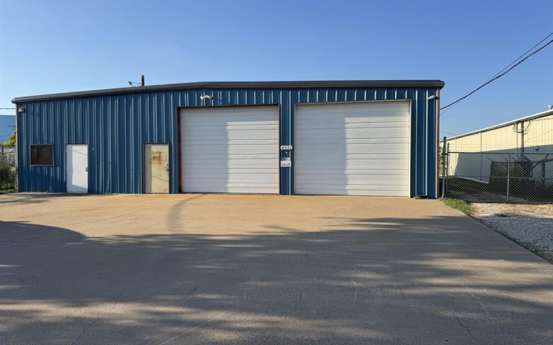 4321 Garland Drive, Haltom City, TX 76117, ,Commercial Sale,For Sale,4321 Garland Drive,0,21069350