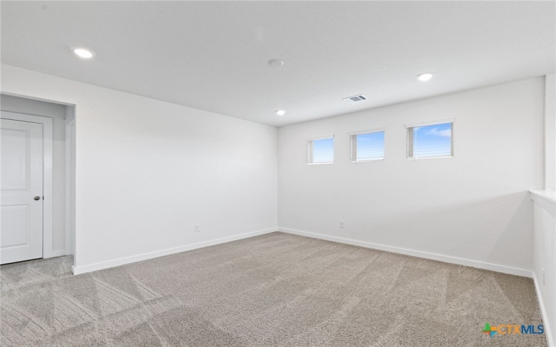 705 Salamander Street, San Marcos, TX 78666, 4 Habitaciones Habitaciones , ,2 BañosBaños,Residential,En Venta,705 Salamander Street,0,593617