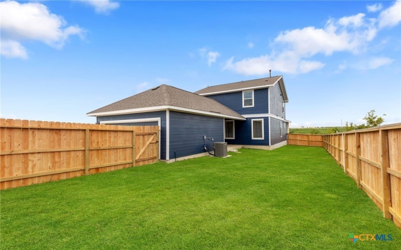 705 Salamander Street, San Marcos, TX 78666, 4 Habitaciones Habitaciones , ,2 BañosBaños,Residential,En Venta,705 Salamander Street,0,593617