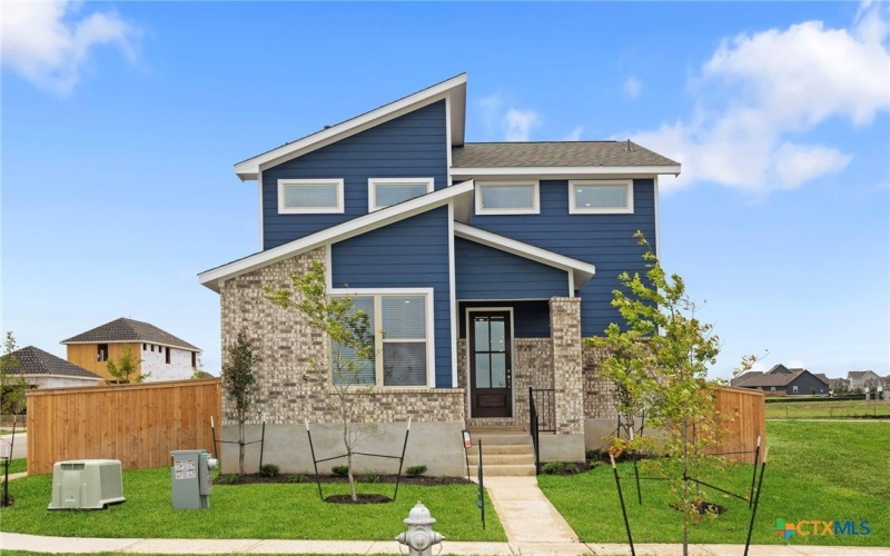 705 Salamander Street, San Marcos, TX 78666, 4 Habitaciones Habitaciones , ,2 BañosBaños,Residential,En Venta,705 Salamander Street,0,593617