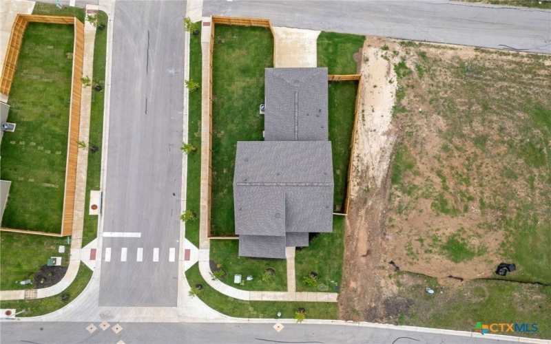 705 Salamander Street, San Marcos, TX 78666, 4 Habitaciones Habitaciones , ,2 BañosBaños,Residential,En Venta,705 Salamander Street,0,593617