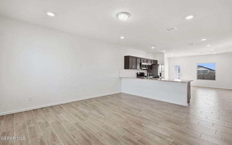 13961 Victory Sky Avenue, El Paso, TX 79928, 3 Bedrooms Bedrooms, ,1 BathroomBathrooms,Residential,For Sale,13961 Victory Sky Avenue,0,930947