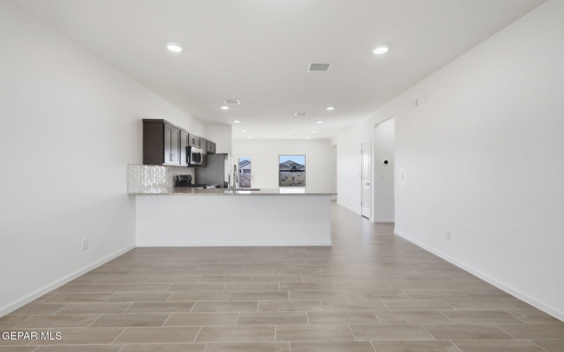 13961 Victory Sky Avenue, El Paso, TX 79928, 3 Bedrooms Bedrooms, ,1 BathroomBathrooms,Residential,For Sale,13961 Victory Sky Avenue,0,930947