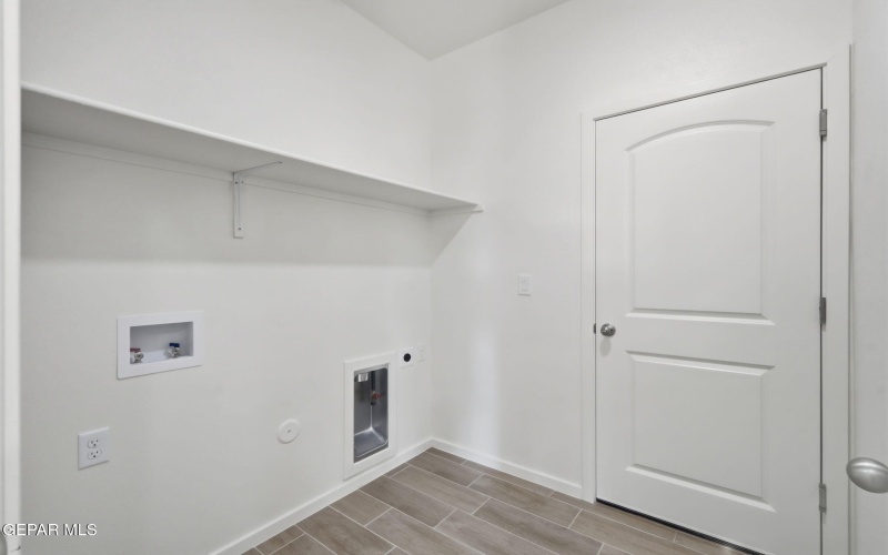 13961 Victory Sky Avenue, El Paso, TX 79928, 3 Bedrooms Bedrooms, ,1 BathroomBathrooms,Residential,For Sale,13961 Victory Sky Avenue,0,930947