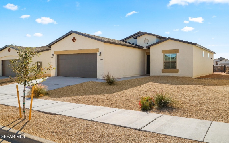 1209 Irish Summer Place, El Paso, TX 79928, 3 Habitaciones Habitaciones , ,1 BañoBaños,Residential,En Venta,1209 Irish Summer Place,0,930953