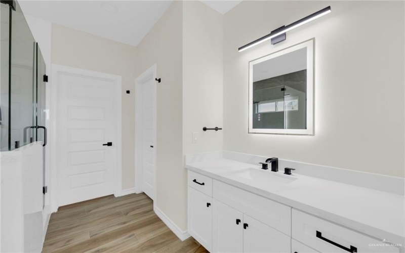 5300 N 42nd Street, McAllen, TX 78504, 4 Bedrooms Bedrooms, ,3 BathroomsBathrooms,Residential,For Sale,5300 N 42nd Street,0,481790