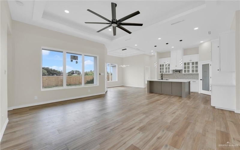 5300 N 42nd Street, McAllen, TX 78504, 4 Bedrooms Bedrooms, ,3 BathroomsBathrooms,Residential,For Sale,5300 N 42nd Street,0,481790