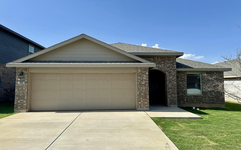 614 E 14th Street, Wolfforth, TX 79382, 3 Habitaciones Habitaciones , ,2 BañosBaños,Residential,En Venta,614 E 14th Street,0,202556609