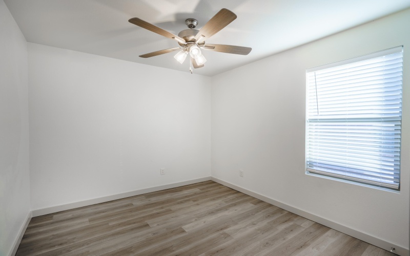 308 E 76th Street, Lubbock, TX 79404, 3 Habitaciones Habitaciones , ,2 BañosBaños,Residential,En Venta,308 E 76th Street,0,202557842