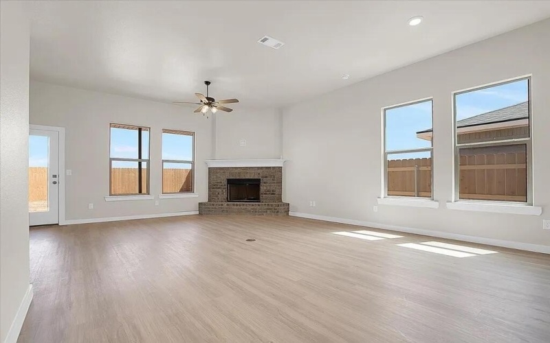 2902 Bryan Avenue, Wolfforth, TX 79382, 3 Habitaciones Habitaciones , ,2 BañosBaños,Residential,En Venta,2902 Bryan Avenue,0,202559383